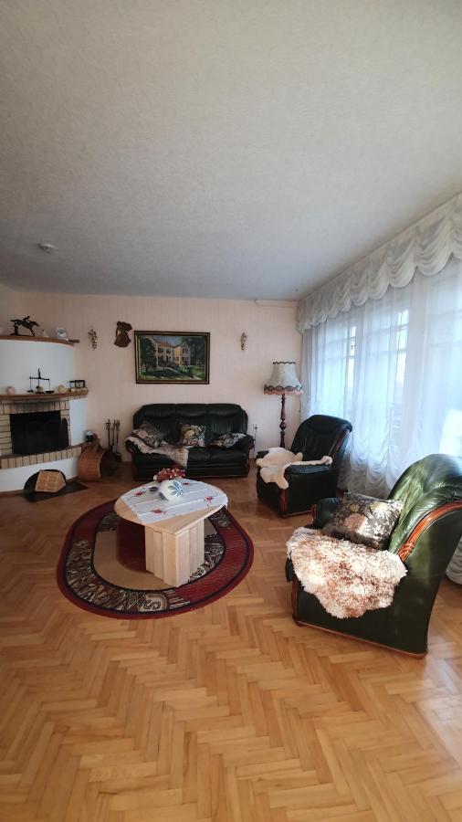 Villa Leonardo Ventspils Buitenkant foto